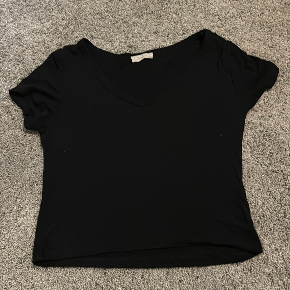 Black 
cropped 
small 
worn once